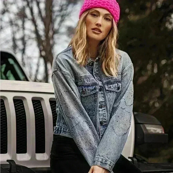 KUT from the Kloth Dolly Rhinestone Crop Denim Jacket in Fanciful Sz Medium NWT - Picture 4 of 11